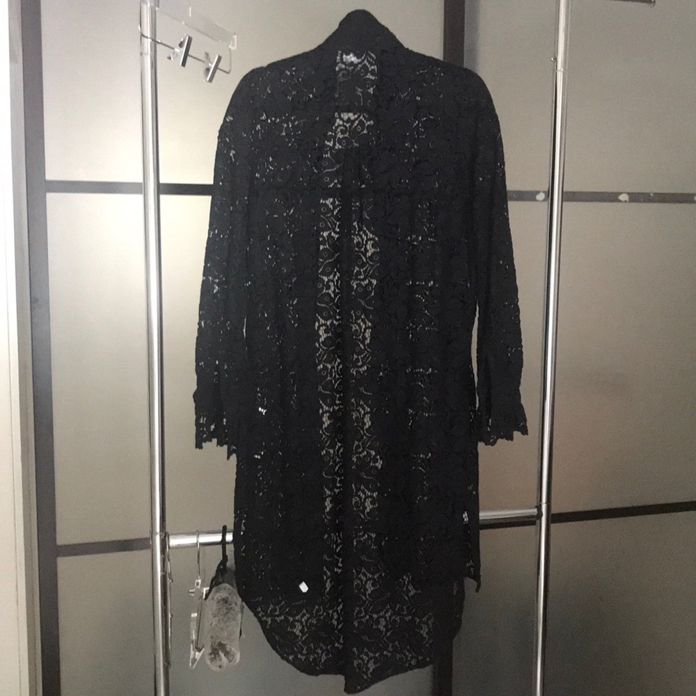 Dress - Picture 3 of 4